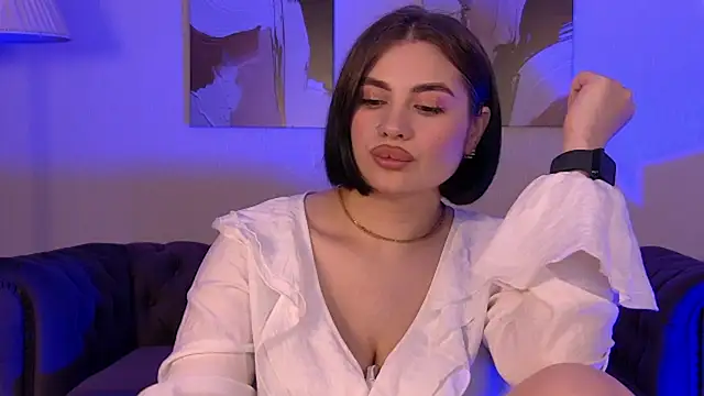 XXX chat uživo modela AdrianaToress