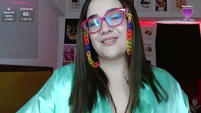 Nova-Satelan Live XXX chat