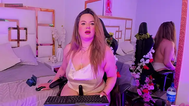 Chat XXX en directo de AvaMiia