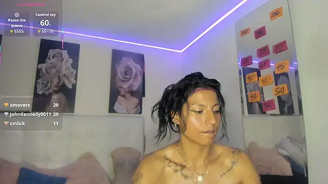 SamathaMay's Webcam Show