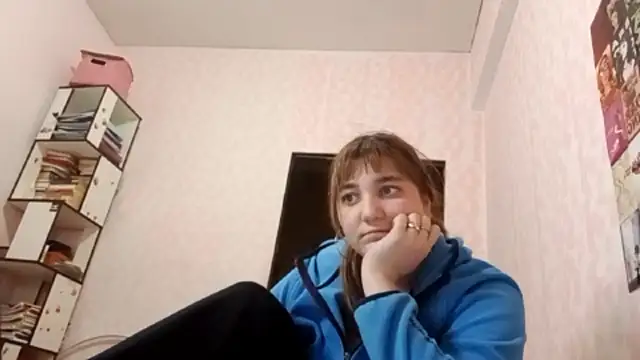 JanineThielman Adlı Modelin Canlı XXX Sohbeti