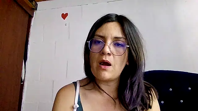 Онлайн чат XXX princessbella93