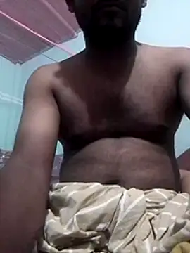 Pokazy przed kamerką – Lovingsexboy00