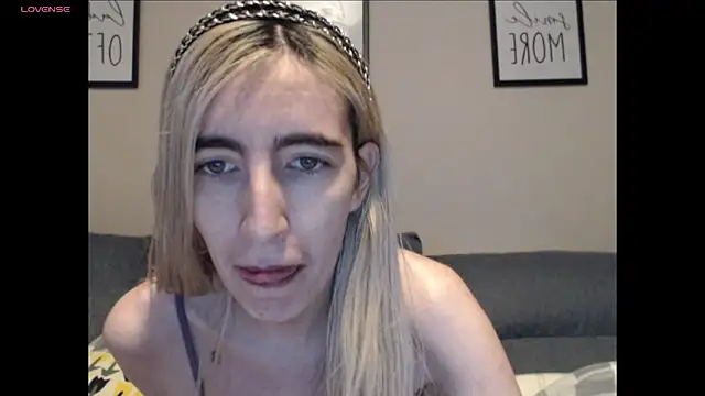 BarbieBlondieGirl Chat XXX live