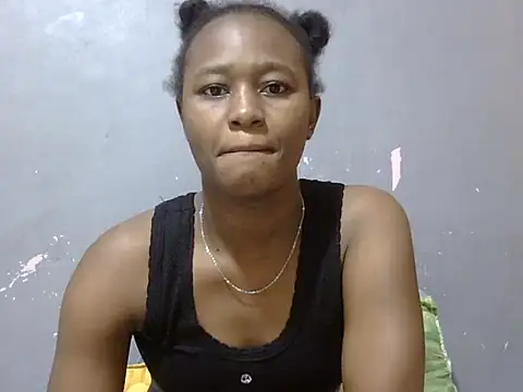 Chat XXX Live Petite_Ebony10