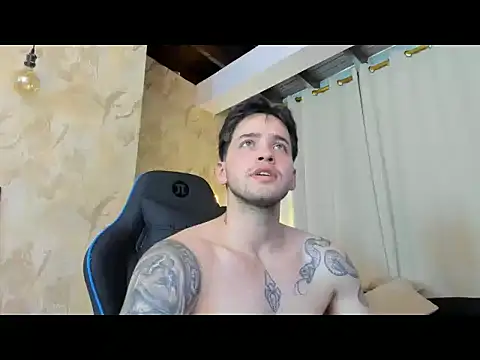 عرض كام RONNY_COLTON