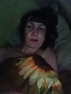 Онлайн чат XXX Laura_Kiss