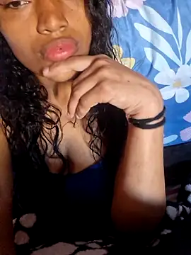 Rubievans22's Live XXX Chat