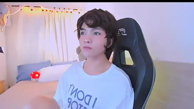 XXX chat uživo modela Sweet_Allan