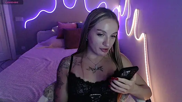 MirrraMisss' Live XXX Chat