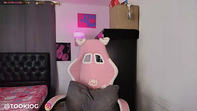 TOOKIOG_ Live XXX-Chat