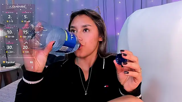 _Sophie__miller élő XXX-chatje