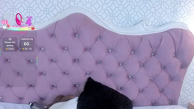 LilyRoxi Chat XXX live
