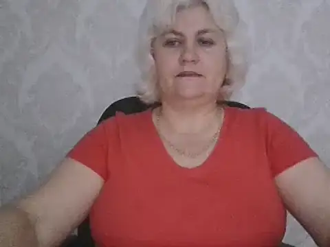 AngelaFamez Adlı Modelin Canlı Sohbet Odası