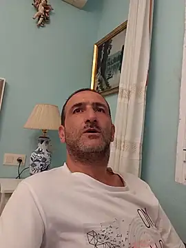 DanTrov79 Live XXX Chat