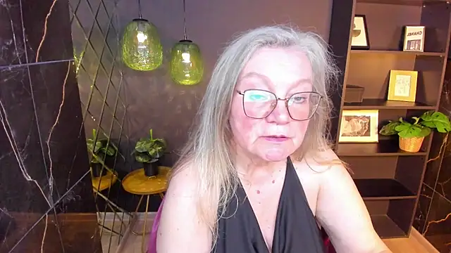 XXX chat uživo modela NataliMellow