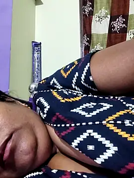 yamini1431's Webcam Show