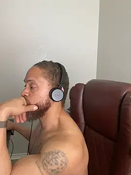 XXX chat uživo modela Fathero1time
