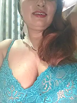 Dianaa9 Adlı Modelin Canlı XXX Sohbeti
