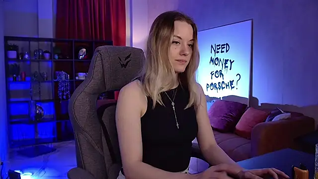 VireliaMoonfall's Live XXX Chat