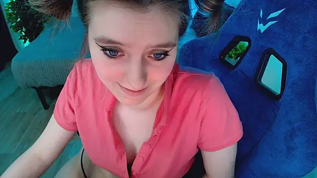 Chatroom XXX en direct de CranberryHot