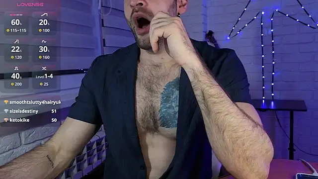 DaddySlava 现场XXX聊天
