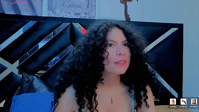 دردشة Zoe-yanin الجنسية المباشرة