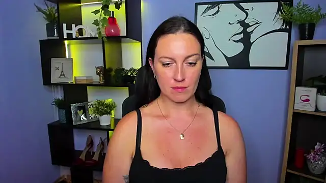 Chat +18 de FUN_AMI ao vivo