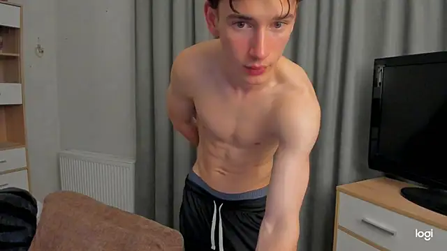XXX chat uživo modela Max_foks_