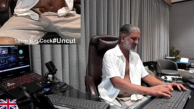OnlineBossUK Pertunjukan Webcam