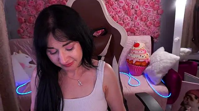 CarolinaaFoxyyy Chat XXX in diretta