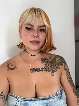 _CuteGirls_'s Live Chat Room