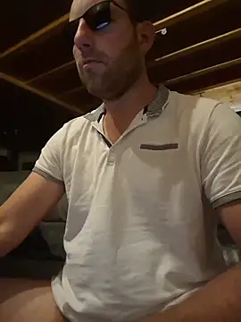 BrunJulienMetisn Webbikameraesitys