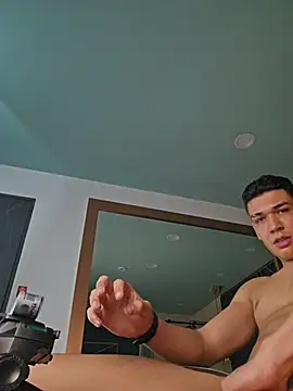 Apolo_Jackson webkamerás műsora