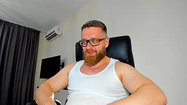 XXX chat uživo modela Findom_guy