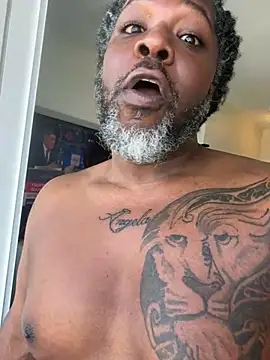HaloRodeoLover2's Webcam Show