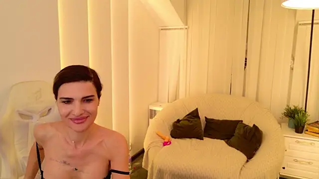 KaronTouches Live XXX-Chat