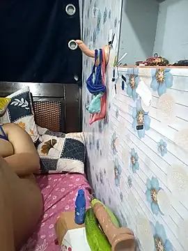 tina8th 现场XXX聊天