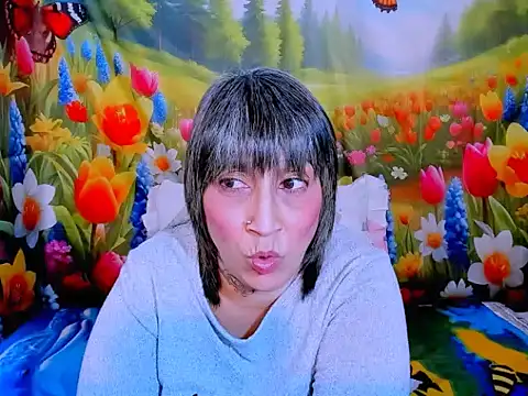 indianroxyn Live XXX chat