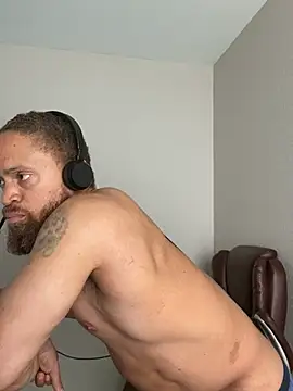 Fathero1timen Live XXX chat