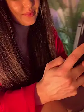 KEN_QUEEN_ Adlı Modelin Canlı XXX Sohbeti