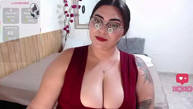 Chat +18 de MariaVex ao vivo