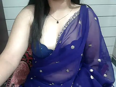 Show modela Shruchi na web-kameri
