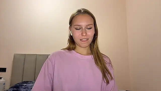AlisaDreamy's Live XXX Chat