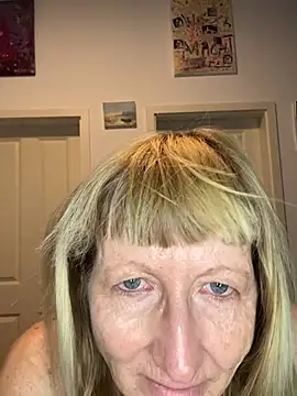MatureKim Live XXX-chat