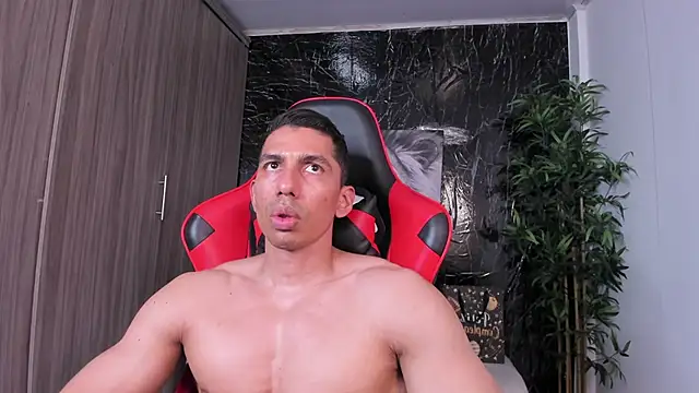 Erik_castle Webcam show