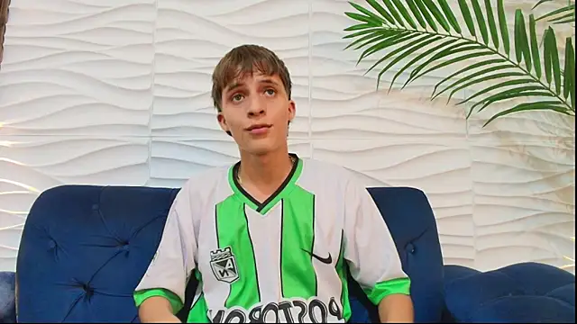 Pavo_tv's Webcam Show