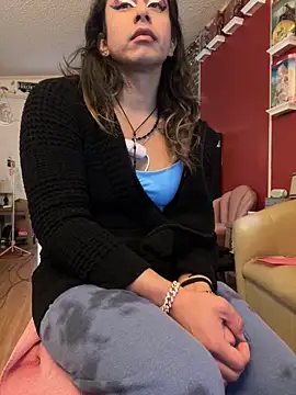 TranSexualJade95 élő XXX-chatje