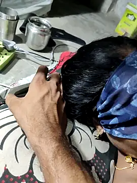 Sonurani1's Live XXX Chat