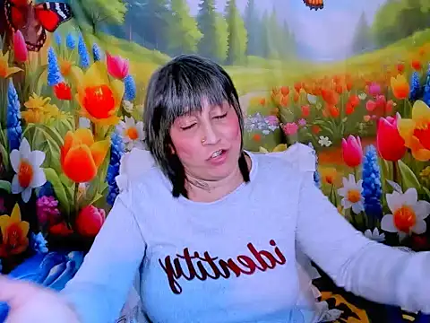 indianroxy's Live XXX Chat
